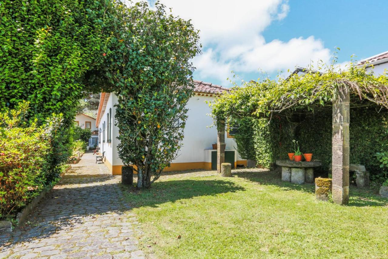 Domus Adepta Charming W Garden Villa Furnas  Exteriör bild
